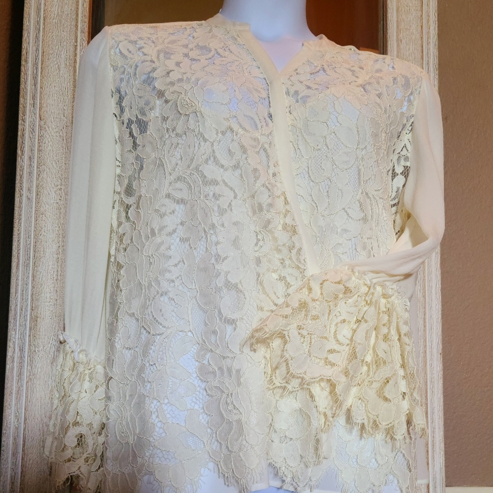 CHICO'S Ivory lace, poets sleeve blouse with cami